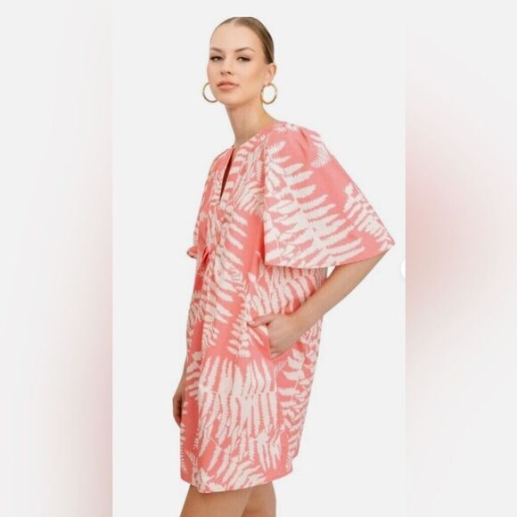 Flora Bea NYC Stefanie Mini Dress Pink Floral Print Sleeve Shift Cruise Resort M - Picture 1 of 7